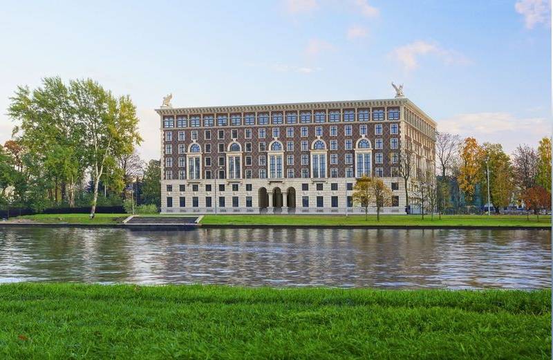 экскурсия по Санкт-Петербургу